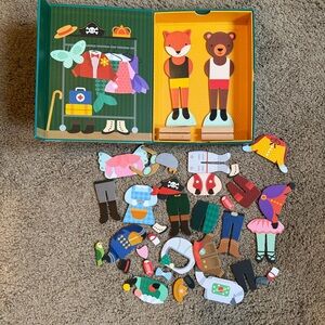 Magnetic Dress Up Toy Set 35 Pieces Petit Collage Make Believe Ages 3+